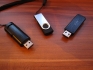 Продавам няколко флашки 8GB, 32GB марки apacer, Kingston Продавам няколко флашки 8GB, 32GB марки apacer, Kingston